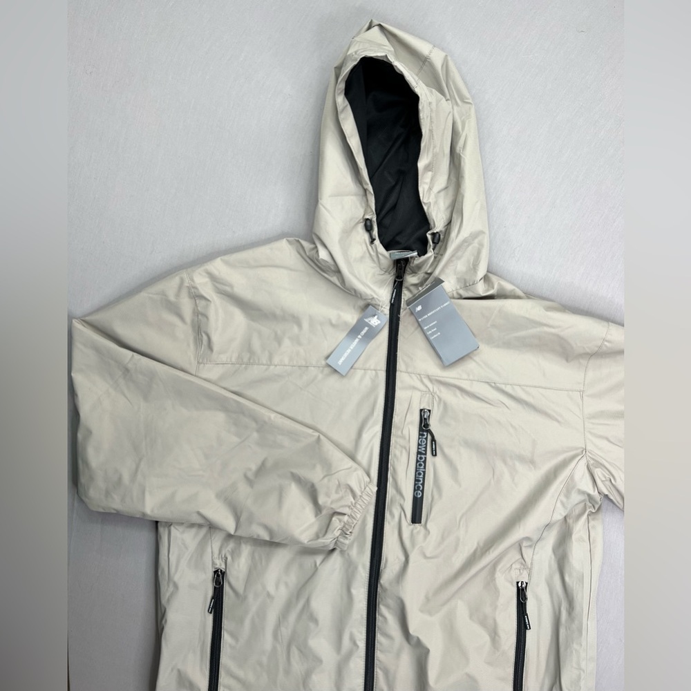 NEW BALANCE HOODED DOBBY WINDBREAKER FULL ZIP MESH LINED